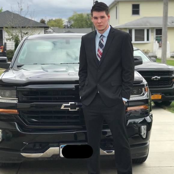 Meet your Posher, Joshua - Picture 1 of 1